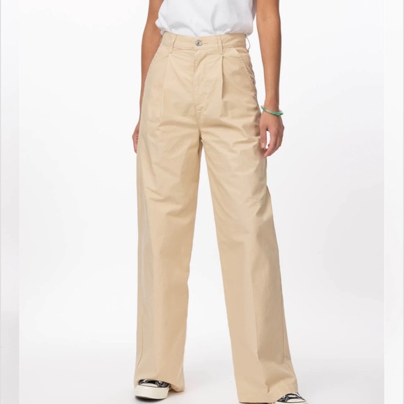 LEVIS PLEATED HIGH LOOSE KHAKI PANTS NWT - Picture 5 of 7